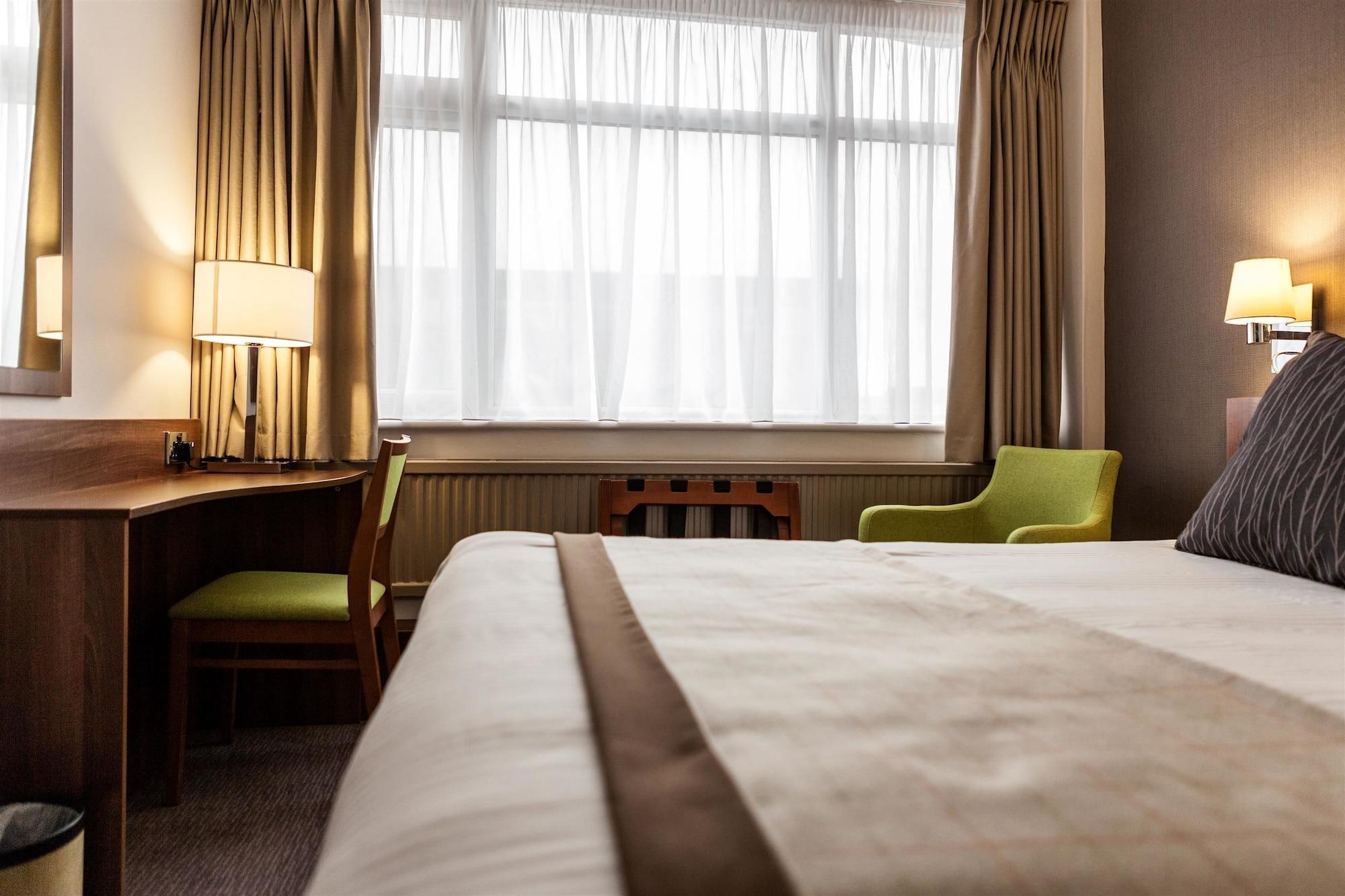 Cresta Court Hotel Олтрингем Екстер'єр фото