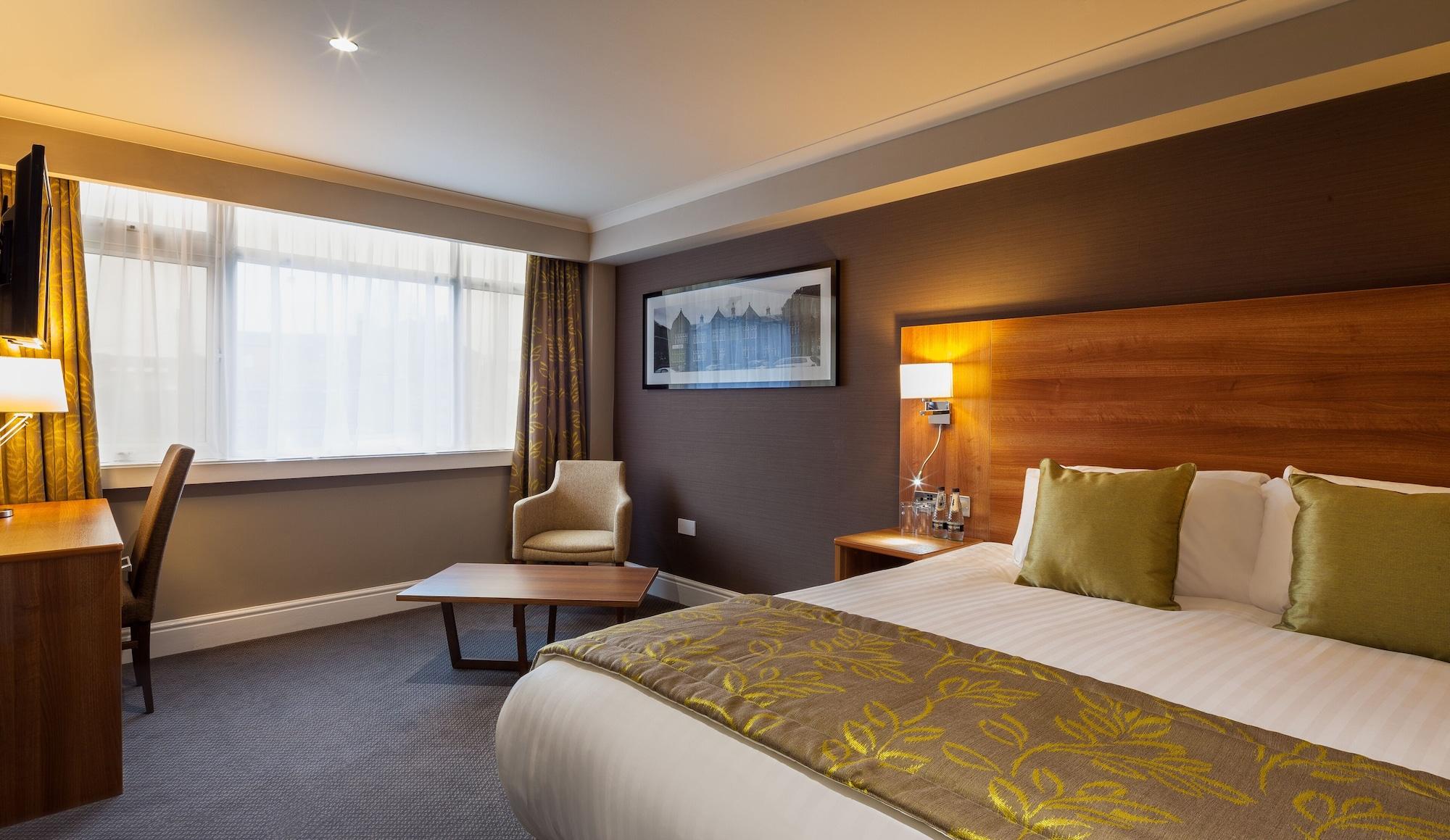 Cresta Court Hotel Олтрингем Екстер'єр фото