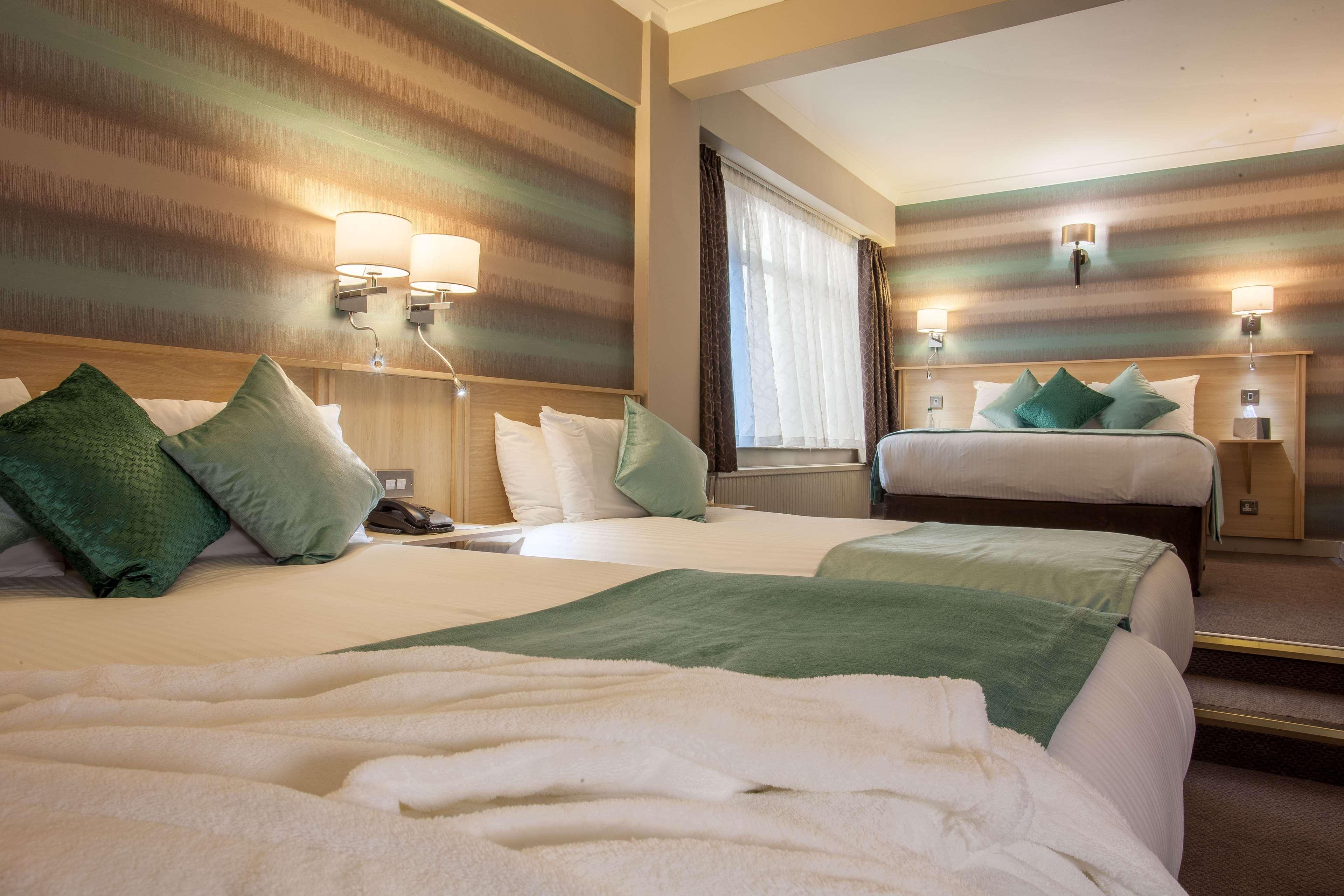 Cresta Court Hotel Олтрингем Екстер'єр фото