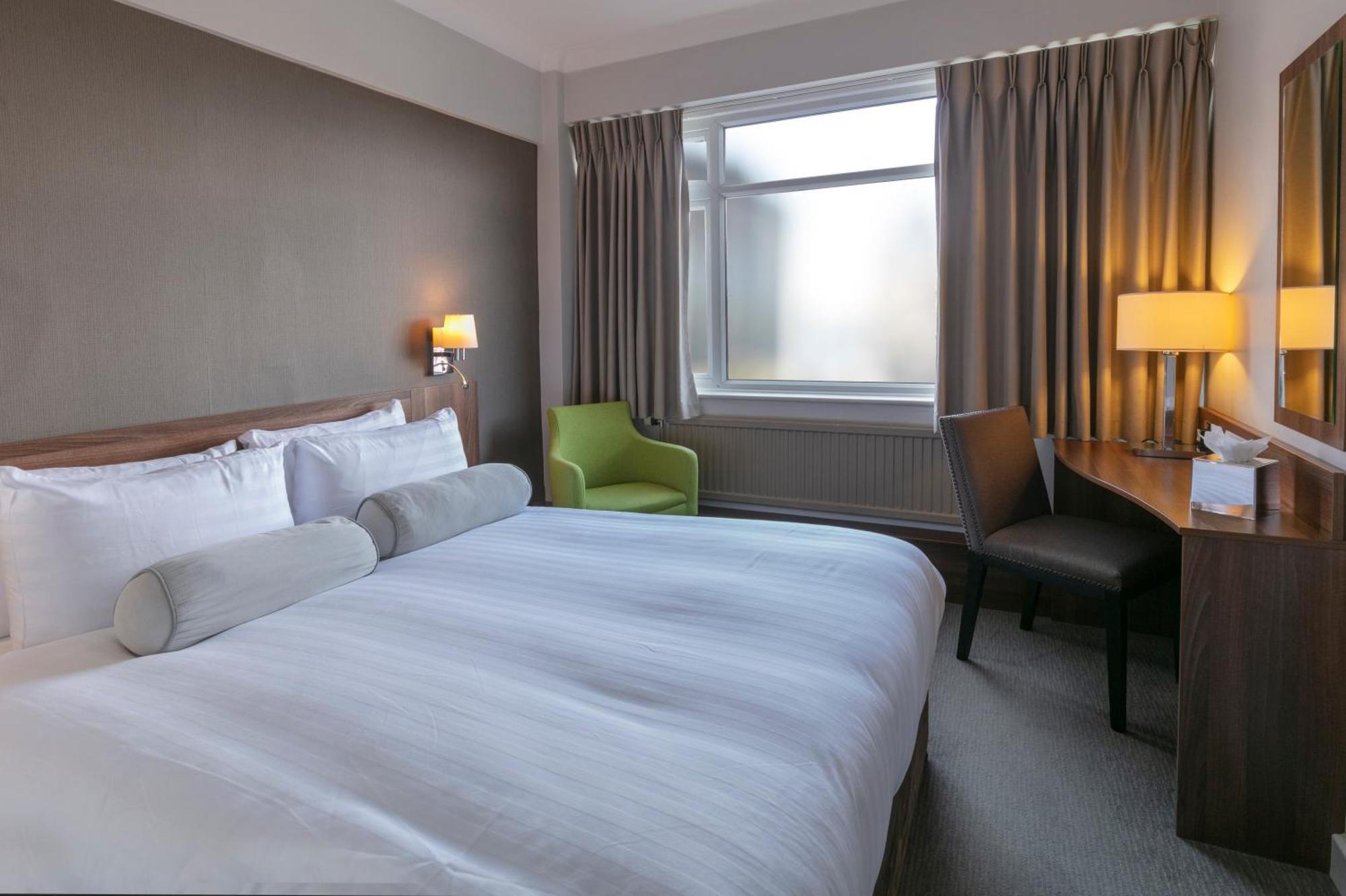Cresta Court Hotel Олтрингем Екстер'єр фото