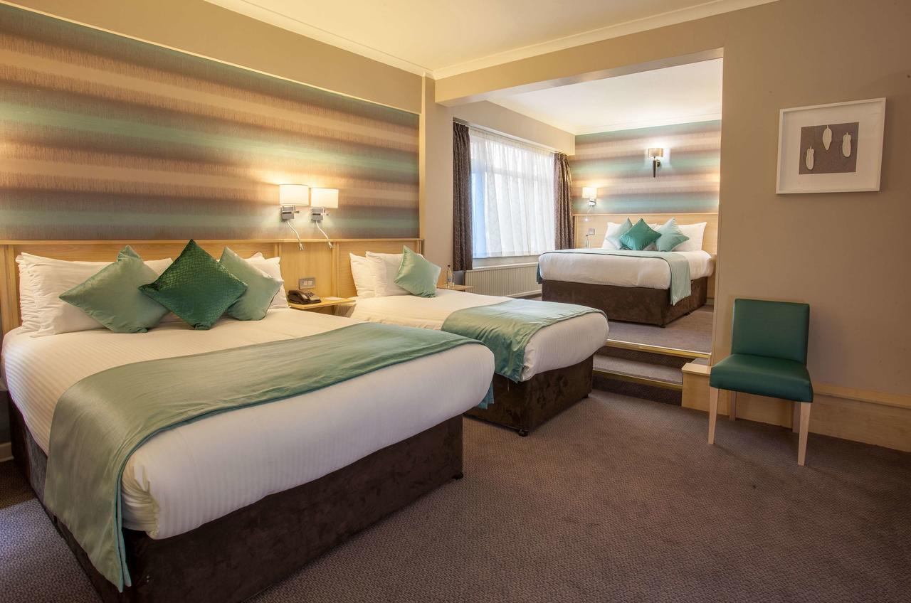 Cresta Court Hotel Олтрингем Екстер'єр фото